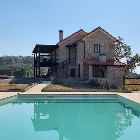 Quinta Da Adarnela Apartment Lagares da Beira Luaran gambar