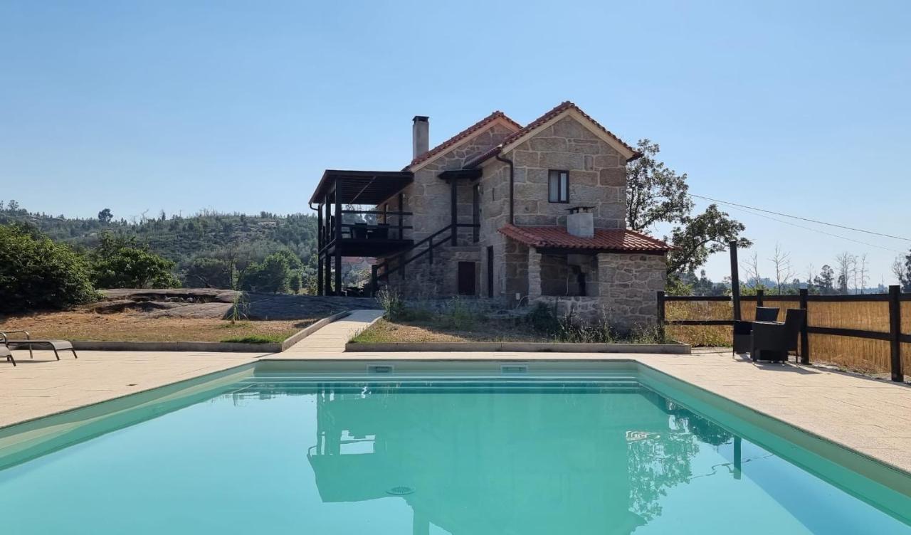 Quinta Da Adarnela Apartment Lagares da Beira Luaran gambar