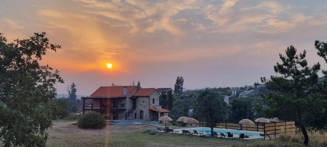 Quinta Da Adarnela Apartment Lagares da Beira Luaran gambar
