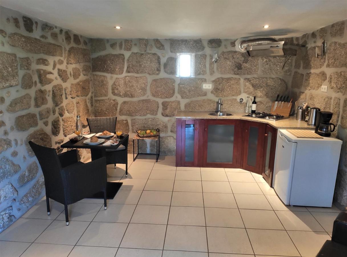 Quinta Da Adarnela Apartment Lagares da Beira Luaran gambar