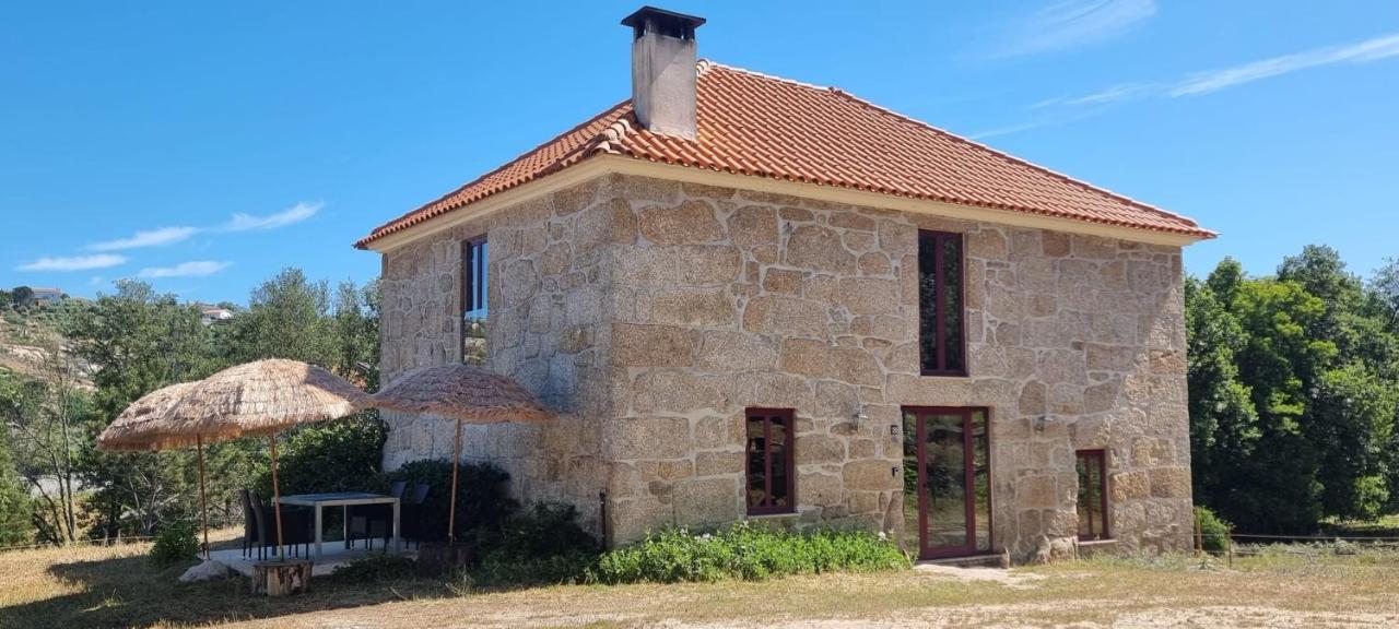 Quinta Da Adarnela Apartment Lagares da Beira Luaran gambar