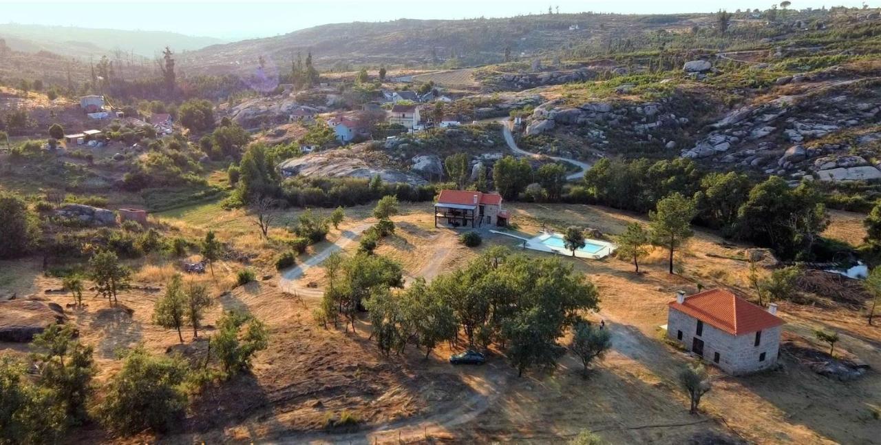 Quinta Da Adarnela Apartment Lagares da Beira Luaran gambar